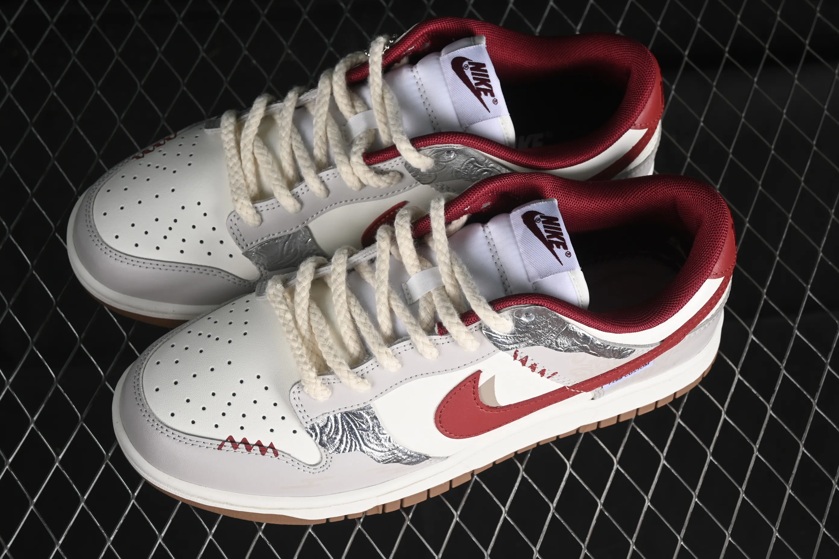 All categories Nk SB Dunk series Nk SB Dunk Low low-top sneakers Nk Dunk Low Chinese style gift box Redmi SB low-top casual sneakers FB7160-161